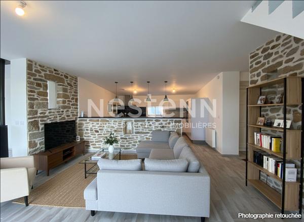 Longère en pierre rénovée à moins de 10 minutes de VANNES et d'AURAY