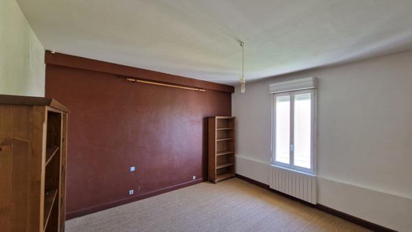 Charmant Appartement 2 Pièces à Vendre au Coeur de Bergerac !