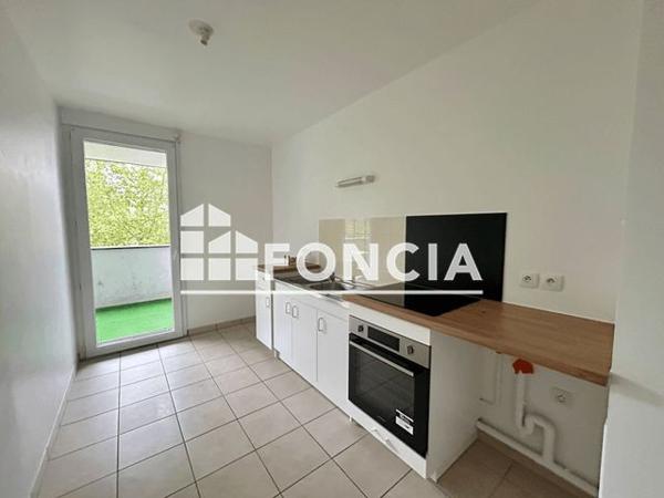 Location Appartement 4 pièces 79.4 m² - RUE CLAUDINE GUERIN Le Petit Quevilly 76140