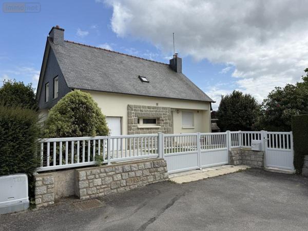Maison à vendre à Loudéac dans les Côtes-d'Armor (22600), ref : 22115-3513