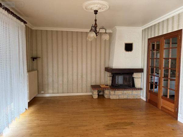 Maison à vendre à Loudéac dans les Côtes-d'Armor (22600), ref : 22115-3513