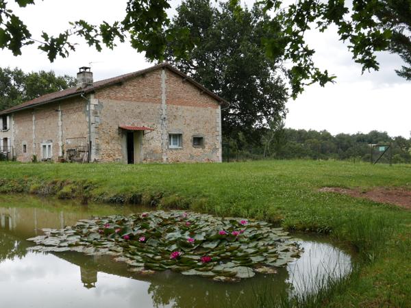 Saint-Étienne-de-Puycorbier (24400) Pour les amoureux de la nature !