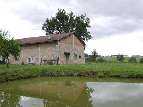 Saint-Étienne-de-Puycorbier (24400) Pour les amoureux de la nature !