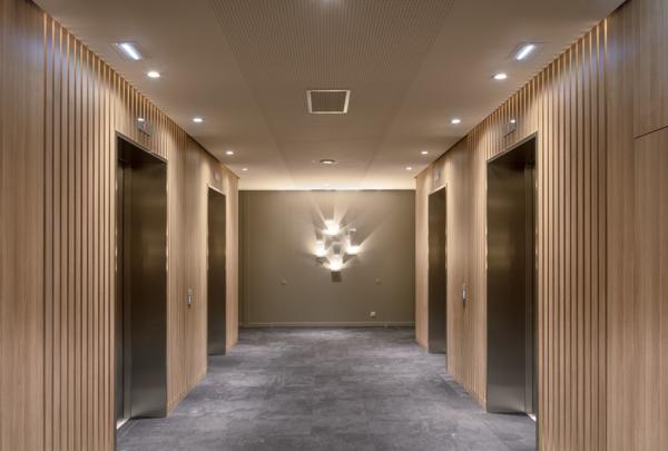 Bureaux neufs à louer à Rueil-Malmaison avec rooftop et services variés