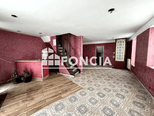 À vendre Local commercial 170 m² - Nanterre 92000