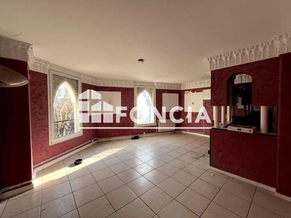 À vendre Local commercial 170 m² - Nanterre 92000