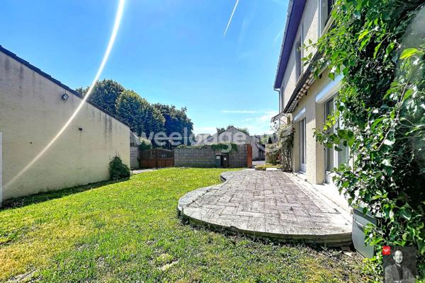 Maison à vendre 5 pièces de 96 m² à Jouy-le-Moutier