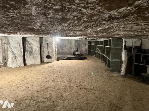 CAVE - A VENDRE - NAVEIL (41100)