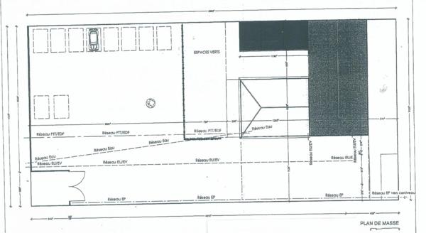 CHATEAUNEUF LES MARTIGUES : Maison 267m² + piscine + locaux d'activités professionnelles 280m²