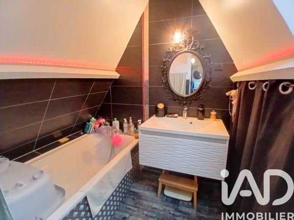 Maison à vendre 4 pièces 73 m² Bourg-Achard