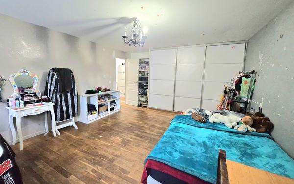 Maison à vendre    7 pièces •  Gagny