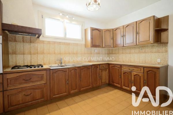 Maison à vendre 4 pièces 200 m² Sanary-sur-Mer