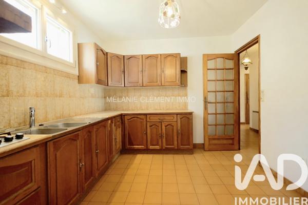 Maison à vendre 4 pièces 200 m² Sanary-sur-Mer