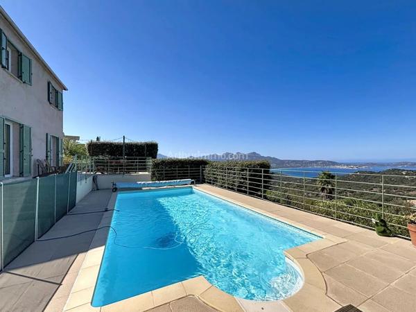 Vente                                                      Maison
                        
                     5 pièces                      113 m2                     à Lumio