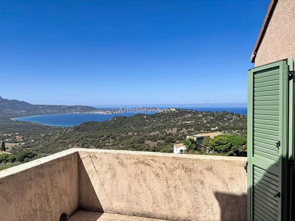 Vente                                                      Maison
                        
                     5 pièces                      113 m2                     à Lumio