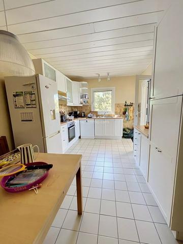 Vente                                                      Maison
                        
                     5 pièces                      113 m2                     à Lumio