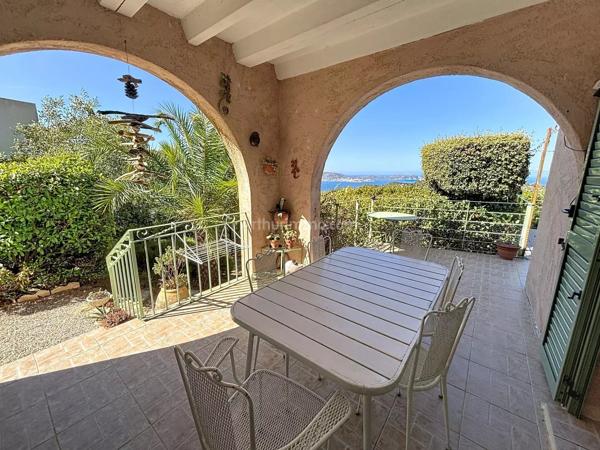 Vente                                                      Maison
                        
                     5 pièces                      113 m2                     à Lumio