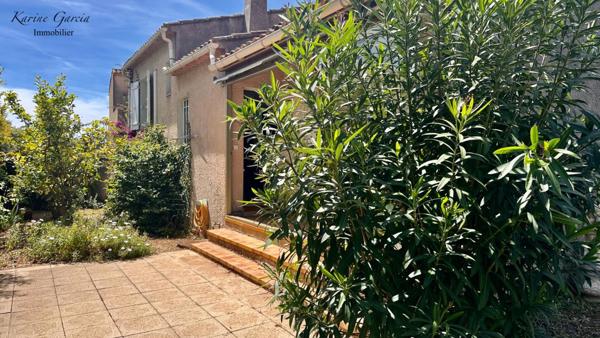 EMPLACEMENT PRIVILEGIE - SIX FOURS PROCHE LA COUDOULIERE - MAISON 3 PIECES - TERRAIN 300 M² - GARAGE - SOUS SOL