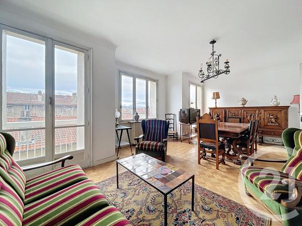 Appartement F5 à vendre  6 pièces - 106,60 m2 LE PUY EN VELAY - 43