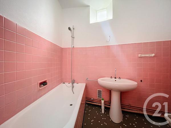 Appartement F5 à vendre  6 pièces - 106,60 m2 LE PUY EN VELAY - 43