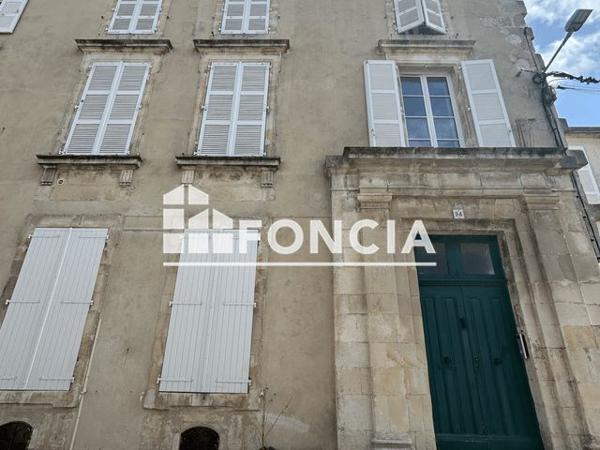 Location Appartement 2 pièces 37 m² - 94 ter rue Louis Thiers Rochefort 17300