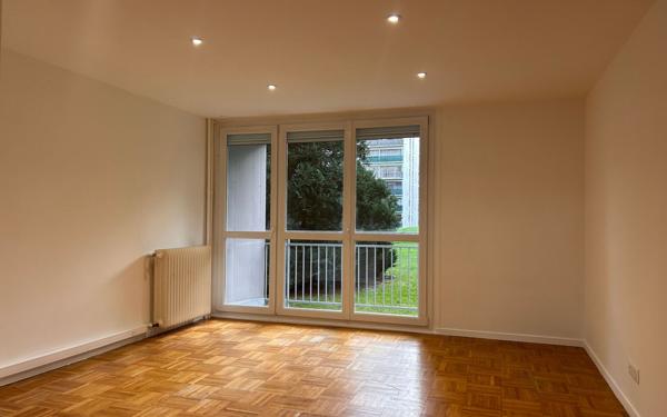 Appartement à louer    4 pièces •  Beauvais