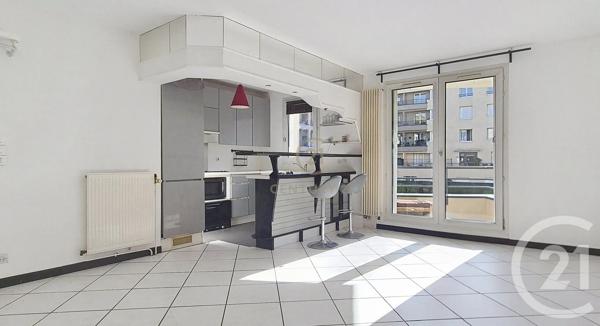 Appartement F2 à vendre  2 pièces - 46,95 m 2   TORCY  - 77