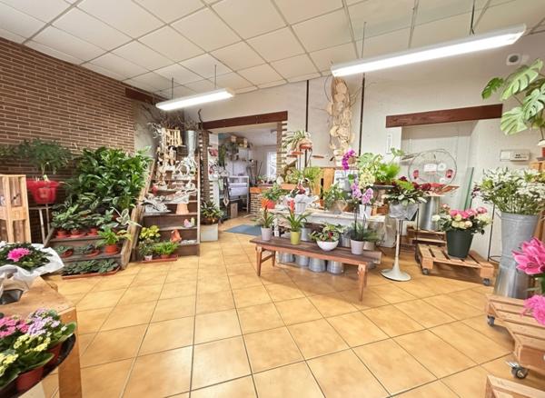 Raillencourt-Sainte-Olle – Maison individuelle + fonds de commerce FLEURISTE (5 min. Cambrai)