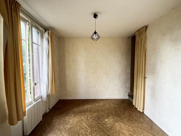 DOURDAN - Maison des années 1930 !