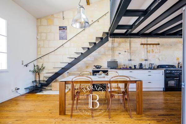 Bordeaux, Appartement 1 Chambre -  97 m² à vendre