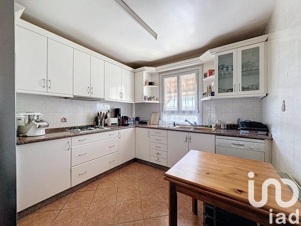 Maison à vendre 5 pièces 105 m² Chevreuse