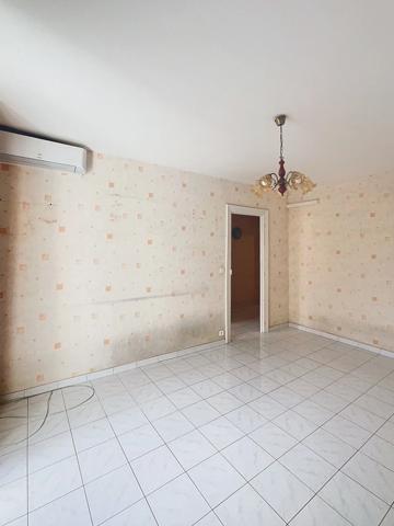 *** APPARTEMENT T3 * TERRASSE * GRENIER * CELLIER ***