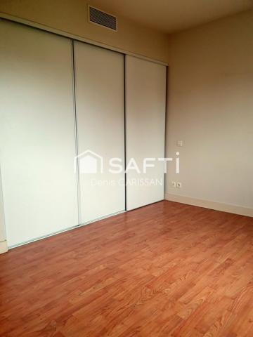 T3 + balcon Vue Dordogne + cave + place de stationnement