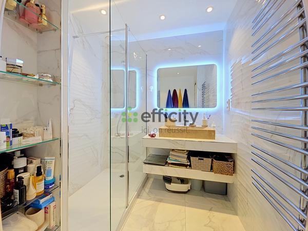 Appartement
         3 pièces
        - 60 m² Exclusivité 229 900 € *