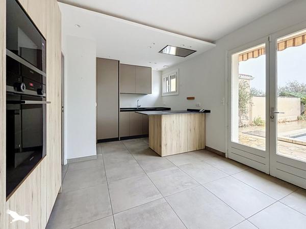 Maison à vendre 469 000 € Chassieu 4 p 121 m² DPE D