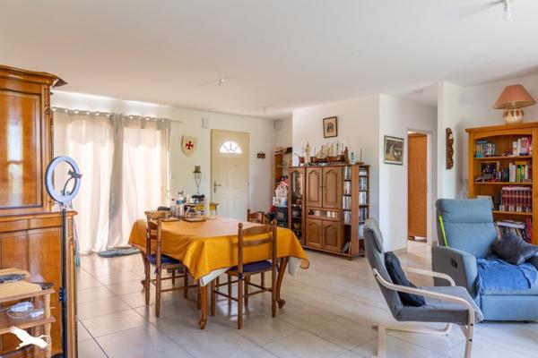 Maison à vendre 210 400 € Donzenac 3 p 77 m² DPE B