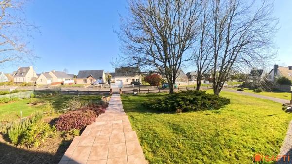 Venez vous installer en outre-rade, à proximité immédiate de Lorient et de l'Océan.