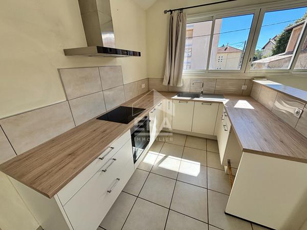 Achat immobilier - Appartement T4 + parking sisteron quartier des plantiers 104.76m2