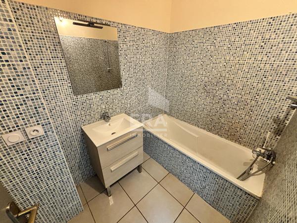 Achat immobilier - Appartement T4 + parking sisteron quartier des plantiers 104.76m2