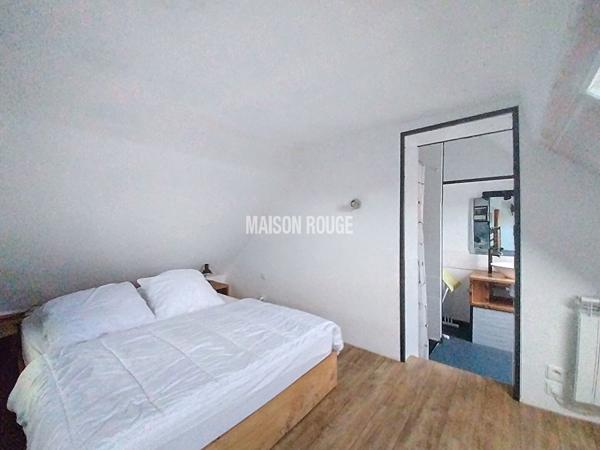Maison en pierres avec dépendance louée, avec jardin, au calme à Saint-Quay-Portrieux
