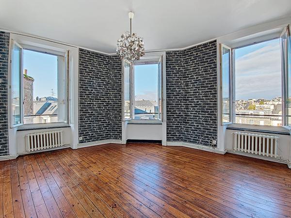 Appartement duplex 4 pièces - À deux pas de la plage de l'Écluse et de la place de la République
