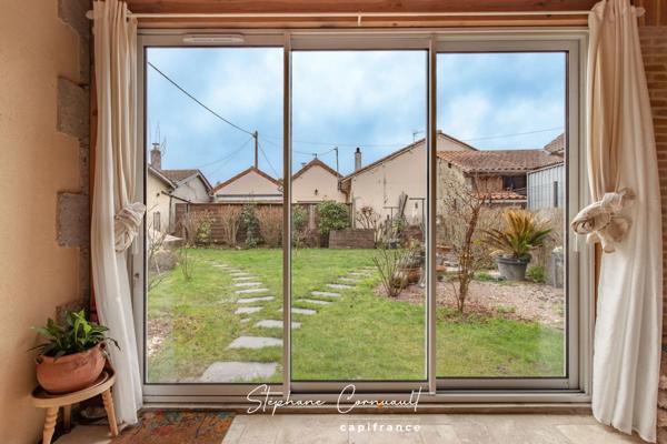 Maison de ville rénovée de 160 m² au coeur de Saint-Astier