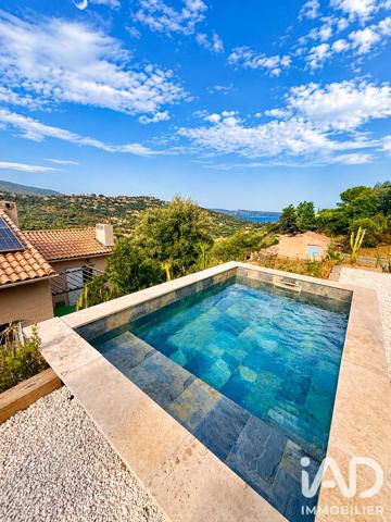 Maison à vendre 5 pièces 100 m² Cavalaire-sur-Mer