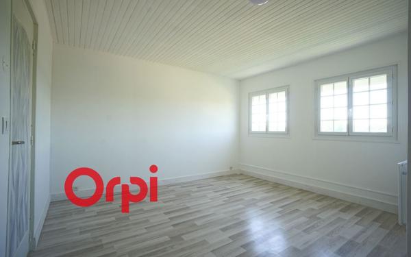 Maison à vendre    7 pièces •  Bernay