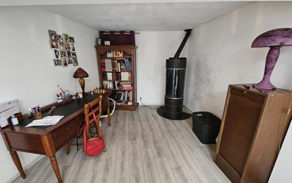 Maison à vendre    4 pièces • 205 m2 Eu