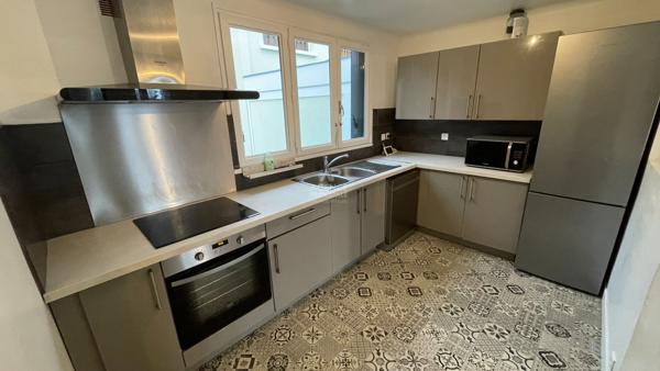 Maison individuelle 140 m² 5 pièces avec jardin - secteur Lycée International Saint Germain en Laye Loyer 3 480 €/mois **  - Référence  18094