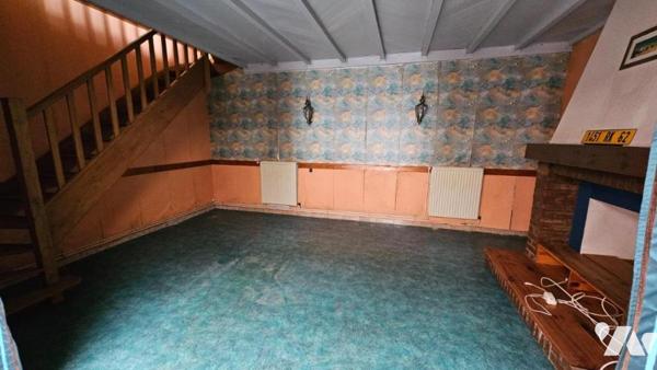 EN EXCLUSIVITE CALAIS CURIE