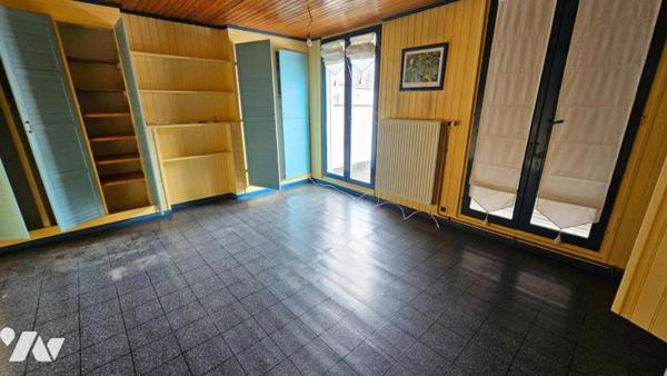 EN EXCLUSIVITE CALAIS CURIE