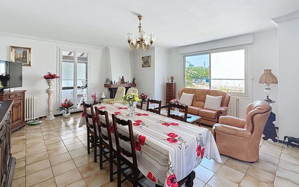 Maison à vendre    4 pièces • 110,66 m2 Saint-Raphaël