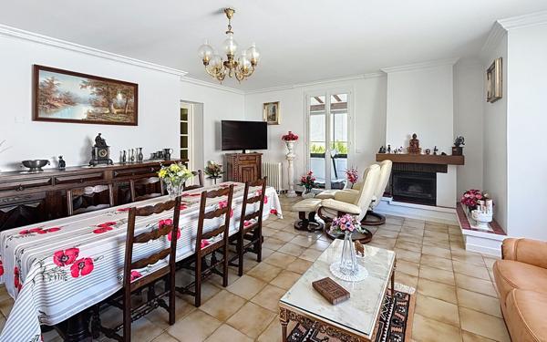 Maison à vendre    4 pièces • 110,66 m2 Saint-Raphaël